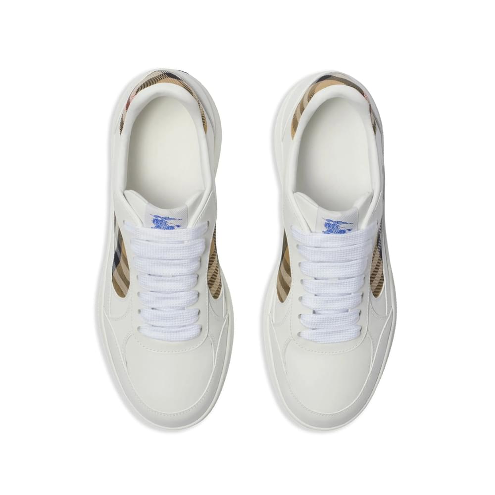 Burberry White Trainers - Low-Tops Men